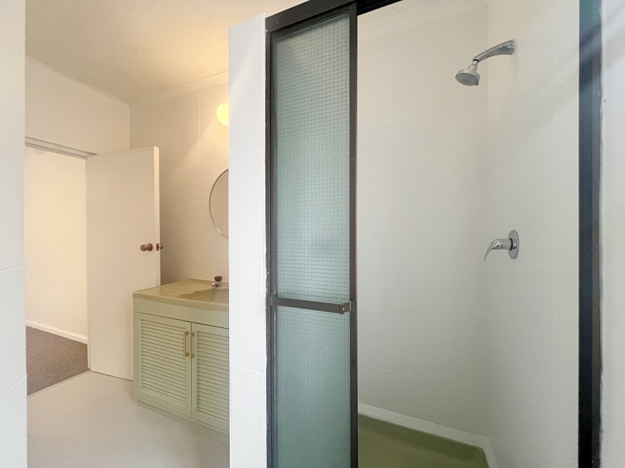 To Let 3 Bedroom Property for Rent in Lemoenkloof Western Cape